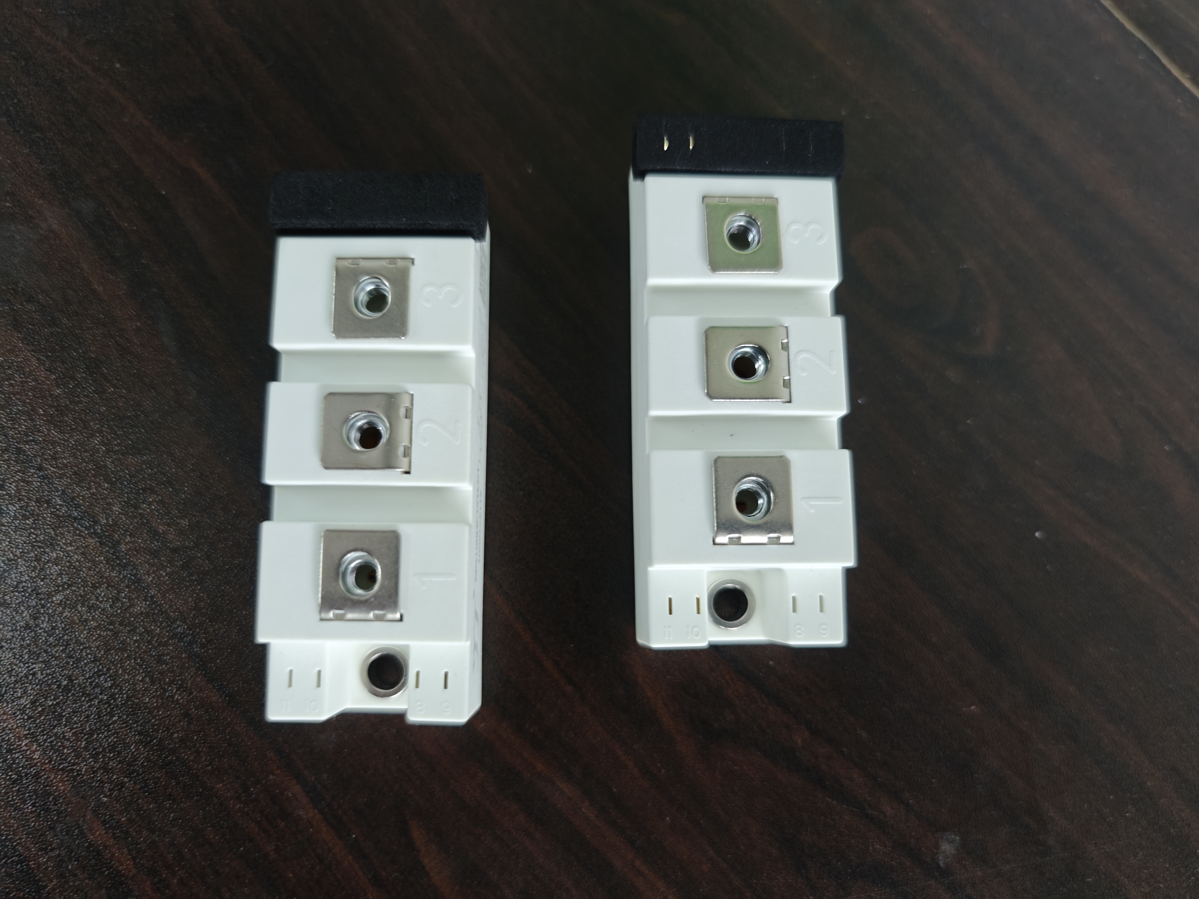 扬杰IGBT-扬杰科技股份是国内少数集半导体分立器件芯片设计制造、器件封装测试、终端销售与服务等产业链垂直一体化（IDM）的杰出厂商--武汉新瑞科电气技术有限公司